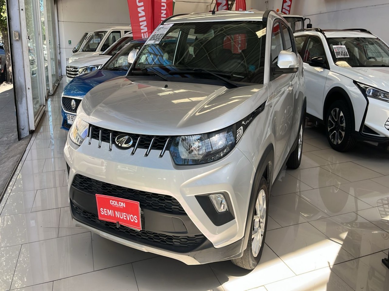 MAHINDRA KUV 100 2022 - Auto usado en QUILLOTA
