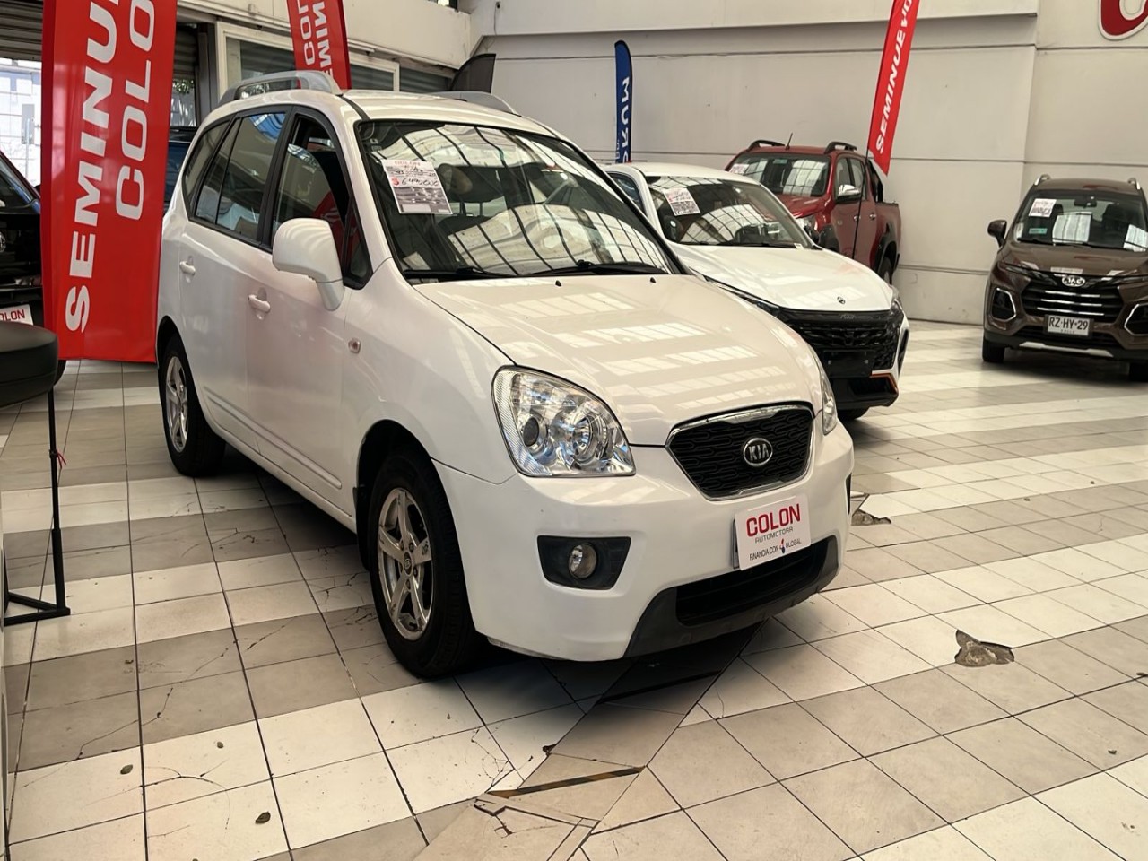 KIA CARENS 2013 - Imagen 3